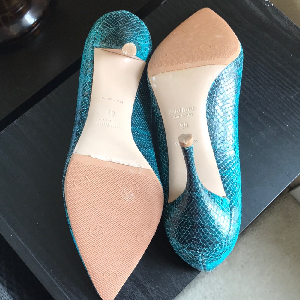 Miu Miu Python-Effect Pumps - image 5